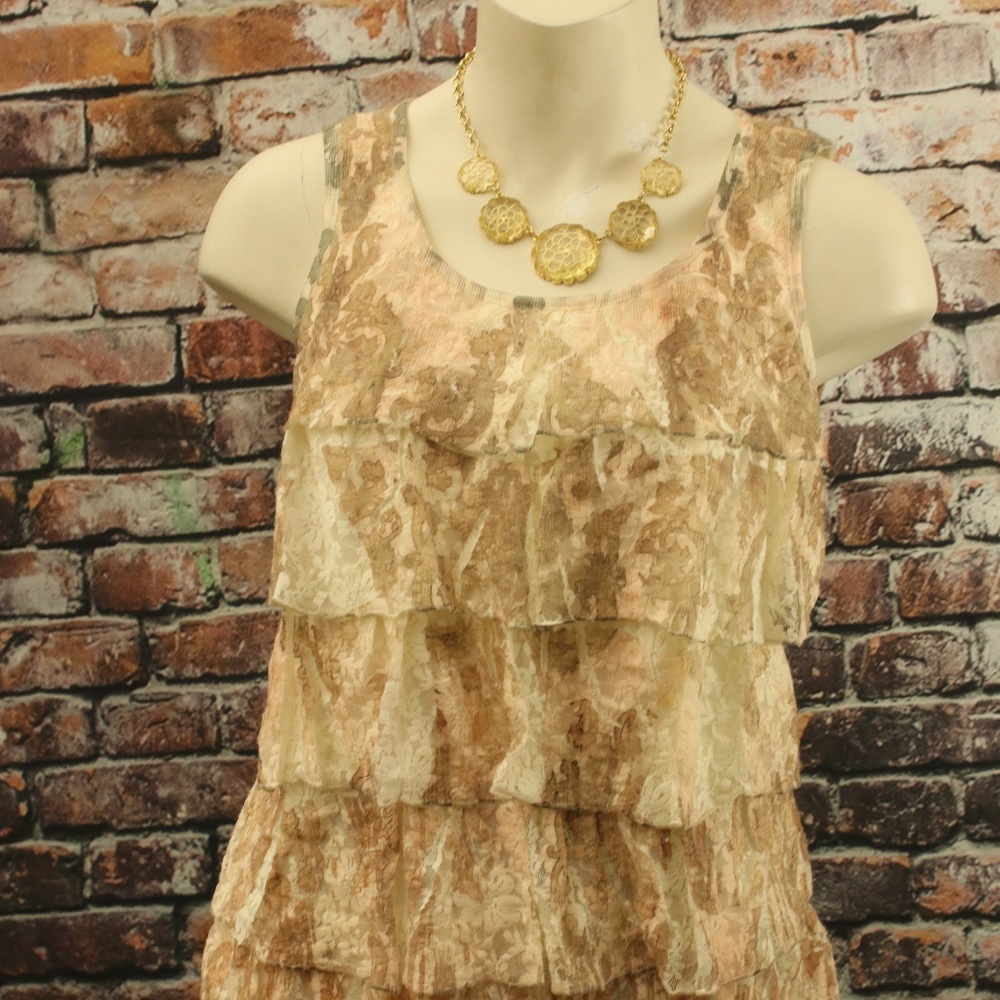 Chicos Size 0 ruffle tank